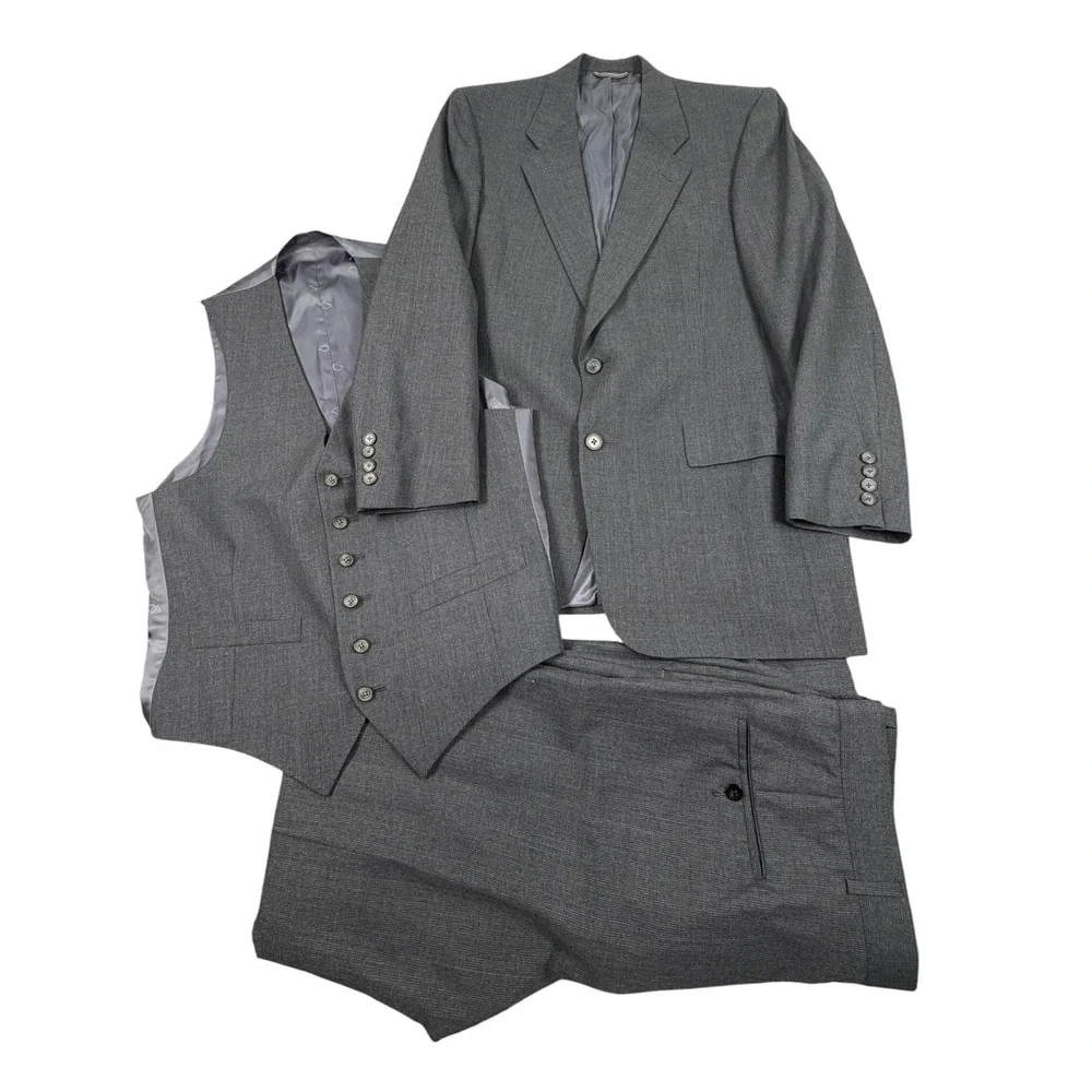 Christian Dior Monsieur Men Three Piece Suit Grey Wool 40R 34X32